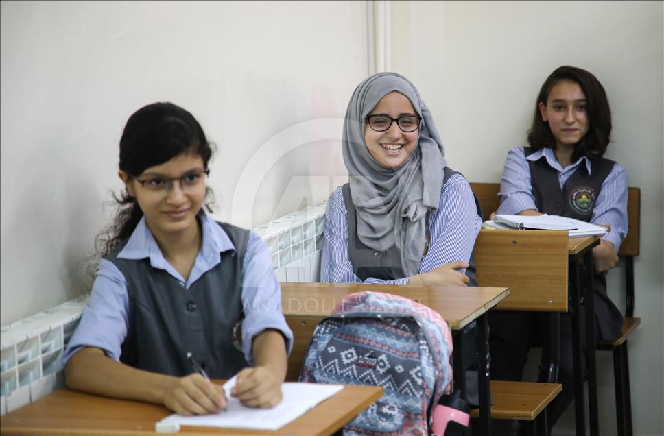 بدء تدريس اللغة التركية في مدارس القدس الشرقية
