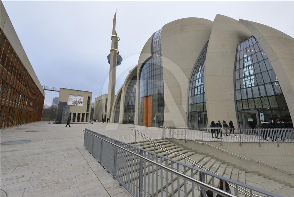 DİTİB Merkez Camisi Köln'ün sembolleri arasına girdi