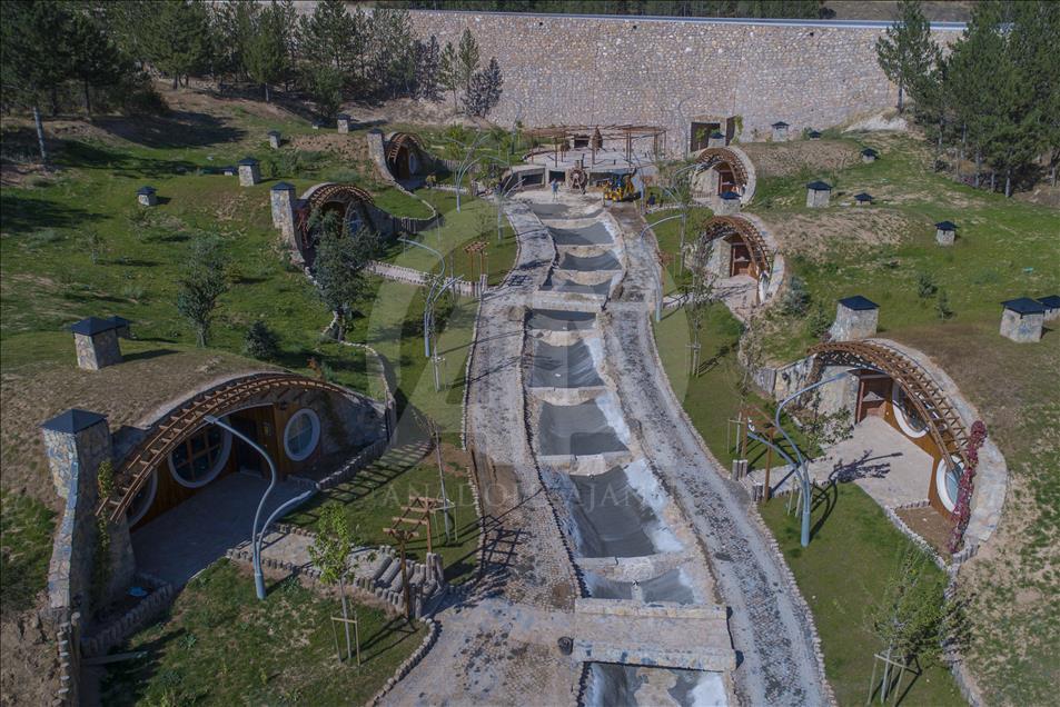 Sivas�ın &quot;Hobbit evleri&quot; dünyanın ilgisini çekti Anadolu Ajansı