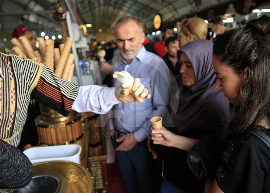 "Maraş dondurmasının sırrı keçi sütü ve dağ salebinde saklı"