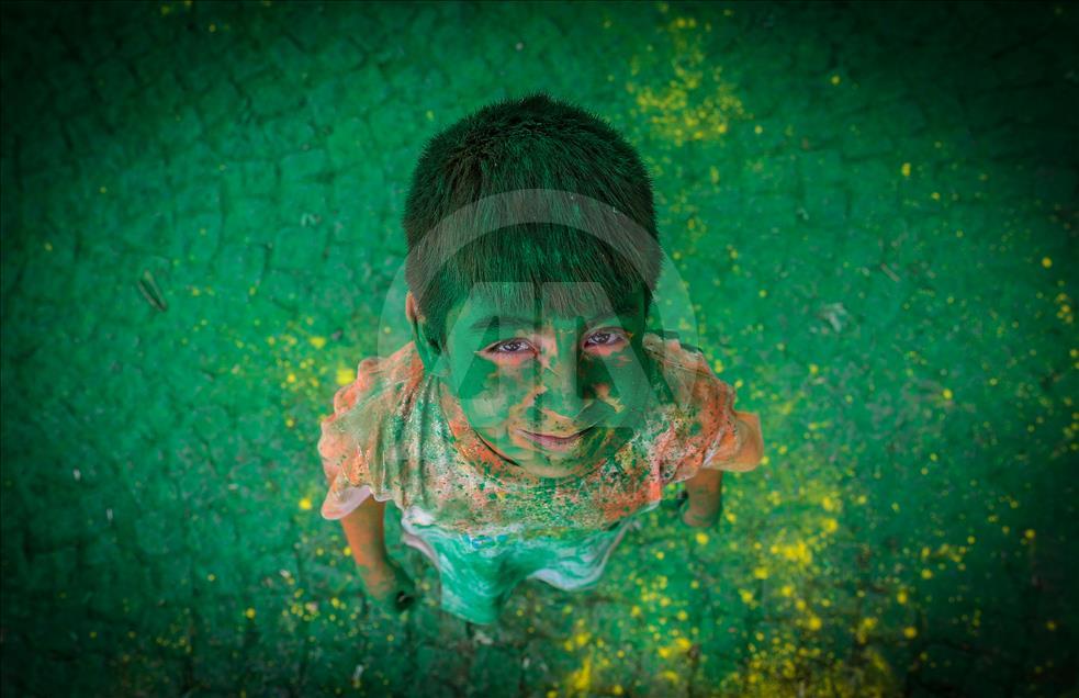 Carrera Color Sky 5K en Bursa, Turquía