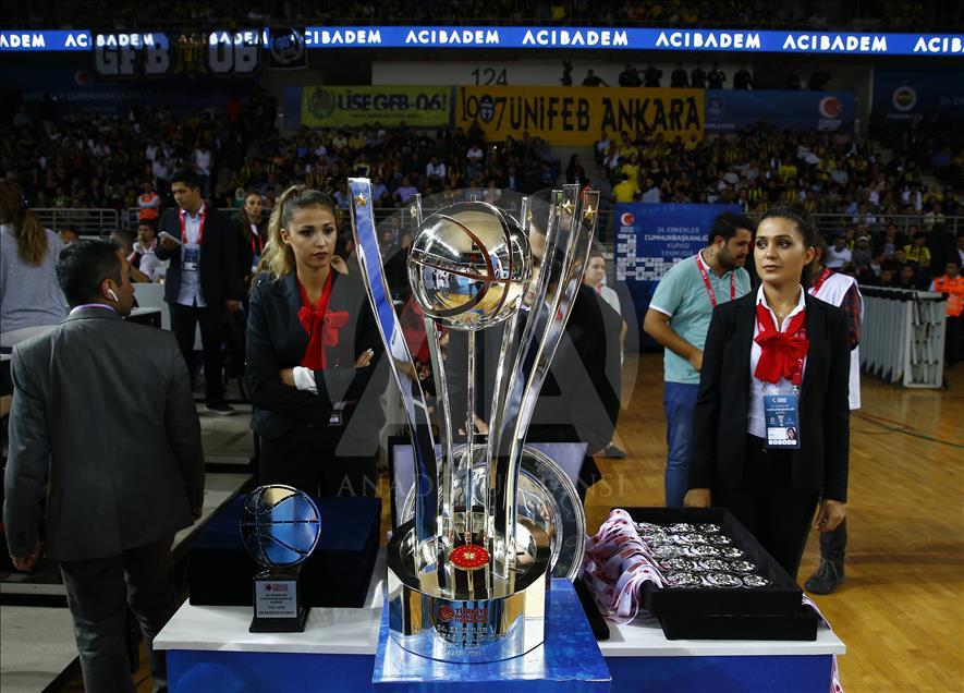 Fenerbahçe - Anadolu Efes