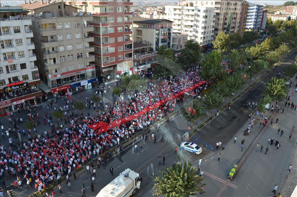 Marcha contra el terrorismo en Batman, Turquía