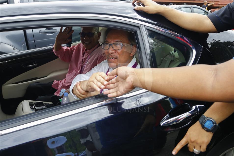 Pemilu anggota legislatif untuk calon perdana menteri Malaysia, Anwar Ibrahim