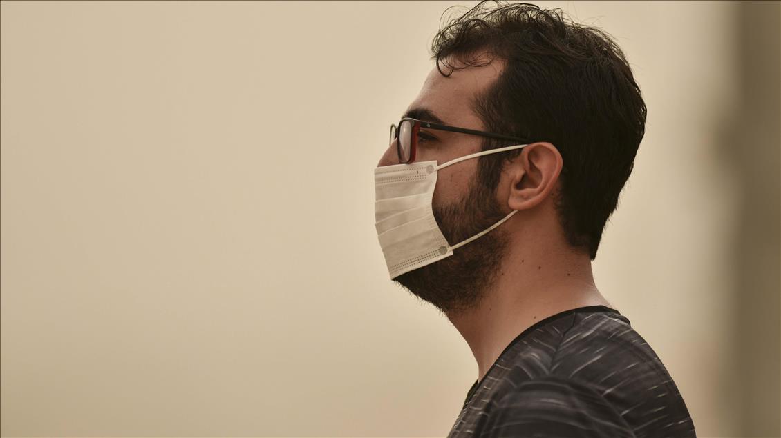 Toz bulutu Gaziantep'te yaşamı olumsuz etkiliyor