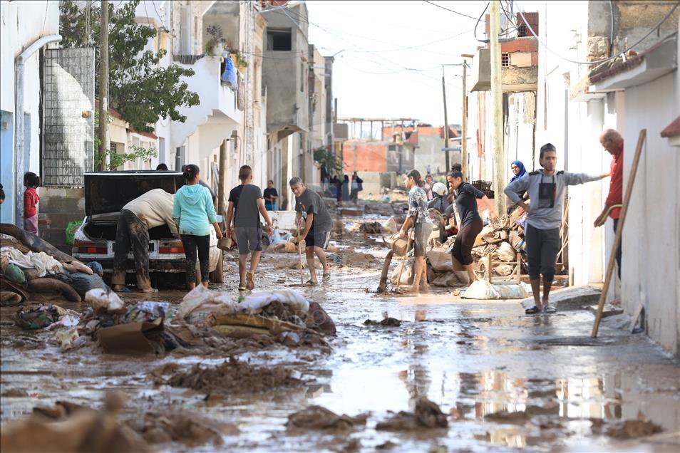 Tunus'ta şiddetli yağışlar sele neden oldu