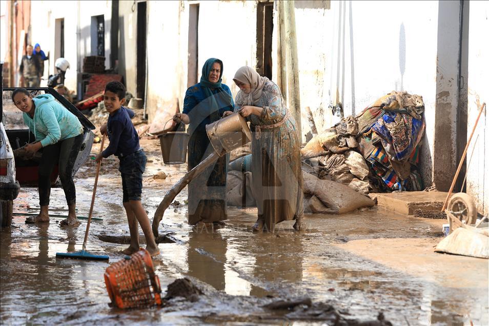 Tunus'ta şiddetli yağışlar sele neden oldu
