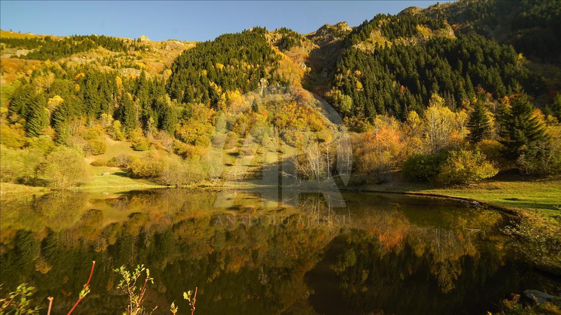 Karçal Dağları'nda sonbahar güzelliği
