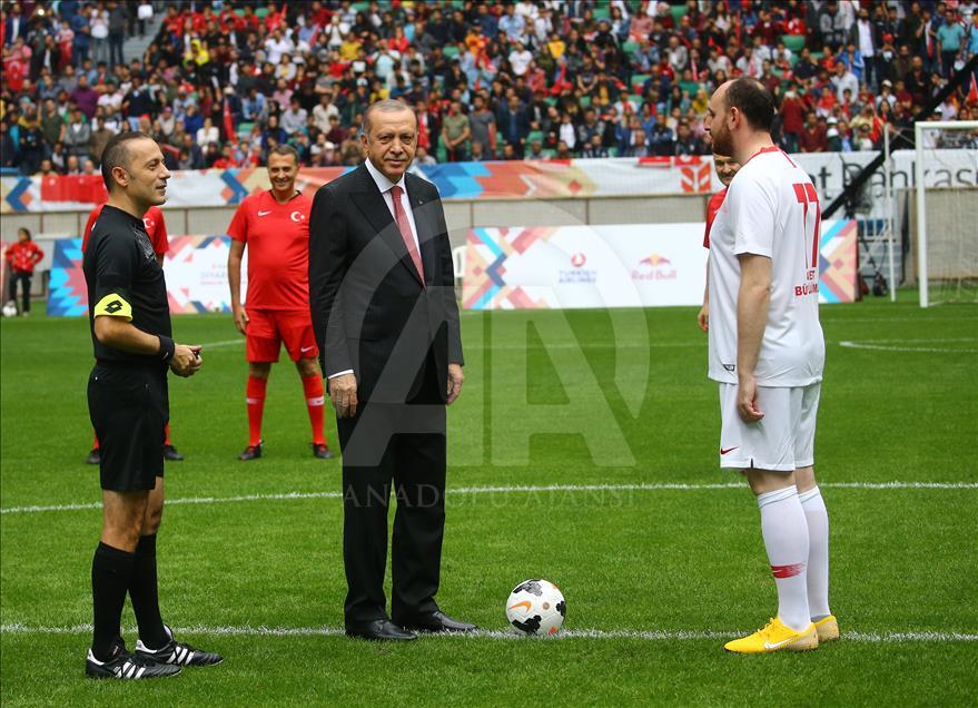 Türkiye Cumhurbaşkanı Recep Tayyip Erdoğan Diyarbakır’da