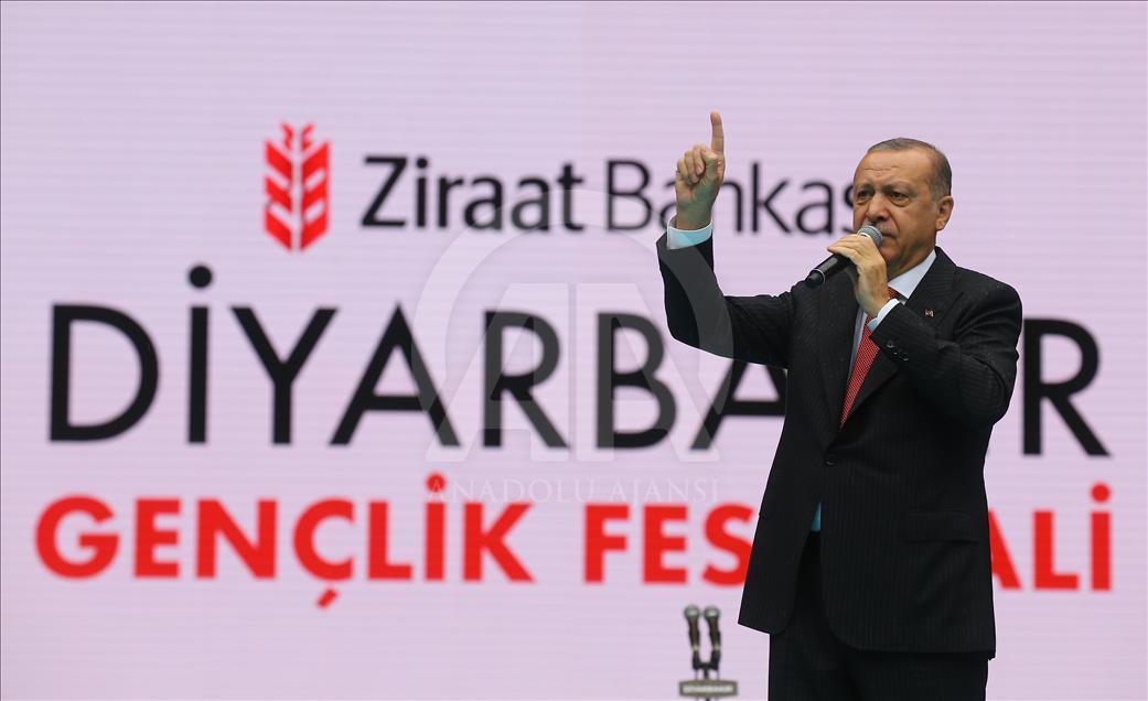 Türkiye Cumhurbaşkanı Recep Tayyip Erdoğan Diyarbakır’da