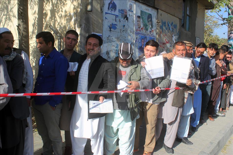 آغاز انتخابات پارلمانی در افغانستان
