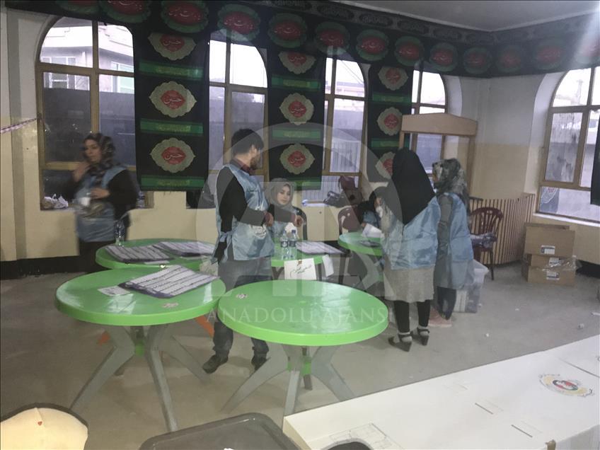 انتخابات مجلس افغانستان با وجود نگرانیهای امنیتی عمیق و مشکلات فنی در 32 ولایت این کشور برگزار شد