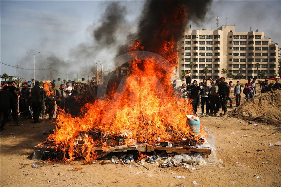 Gazze'de ele geçirilen uyuşturucu madde imha edildi