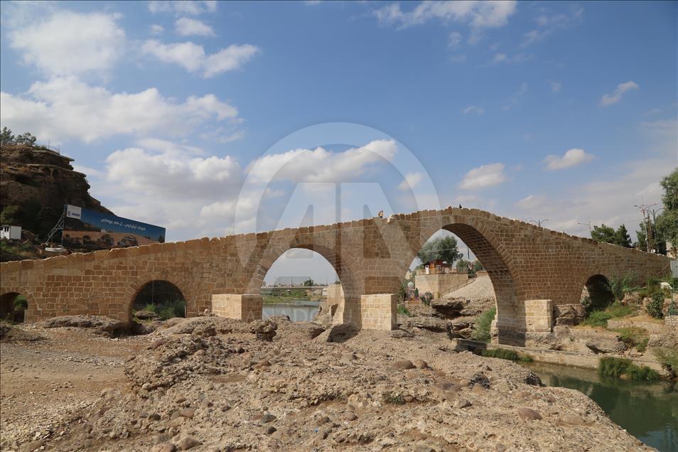دهۆک.. نۆژەنکردنەوەى پردى دەلال لە زاخۆ