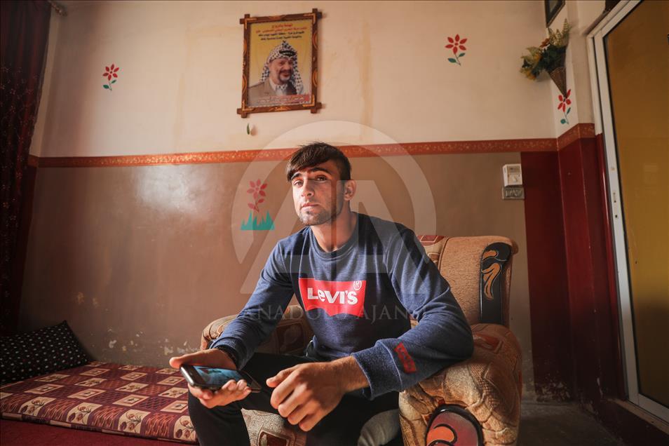 Palestine: La photo d’un correspondant d'Anadolu devient ​le symbole de la révolution palestinienne 