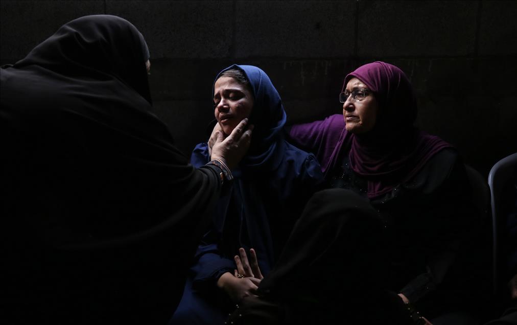 İsrail'in şehit ettiği 17 yaşındaki Filistinli toprağa verildi