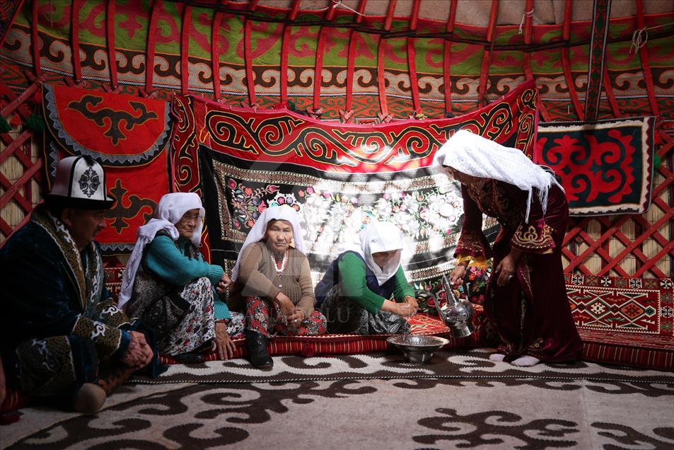 Las ancestrales tradiciones de los turcos kirguisos siguen con vida en Yozgat