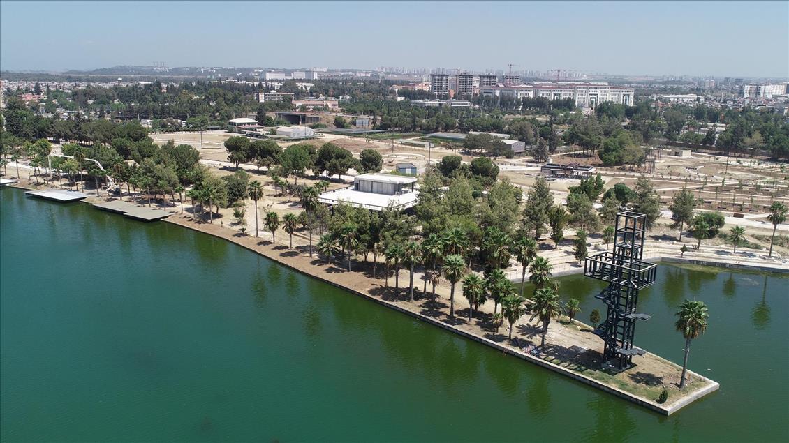 Adana'da Millet Bahçesi'nde sona yaklaşıldı