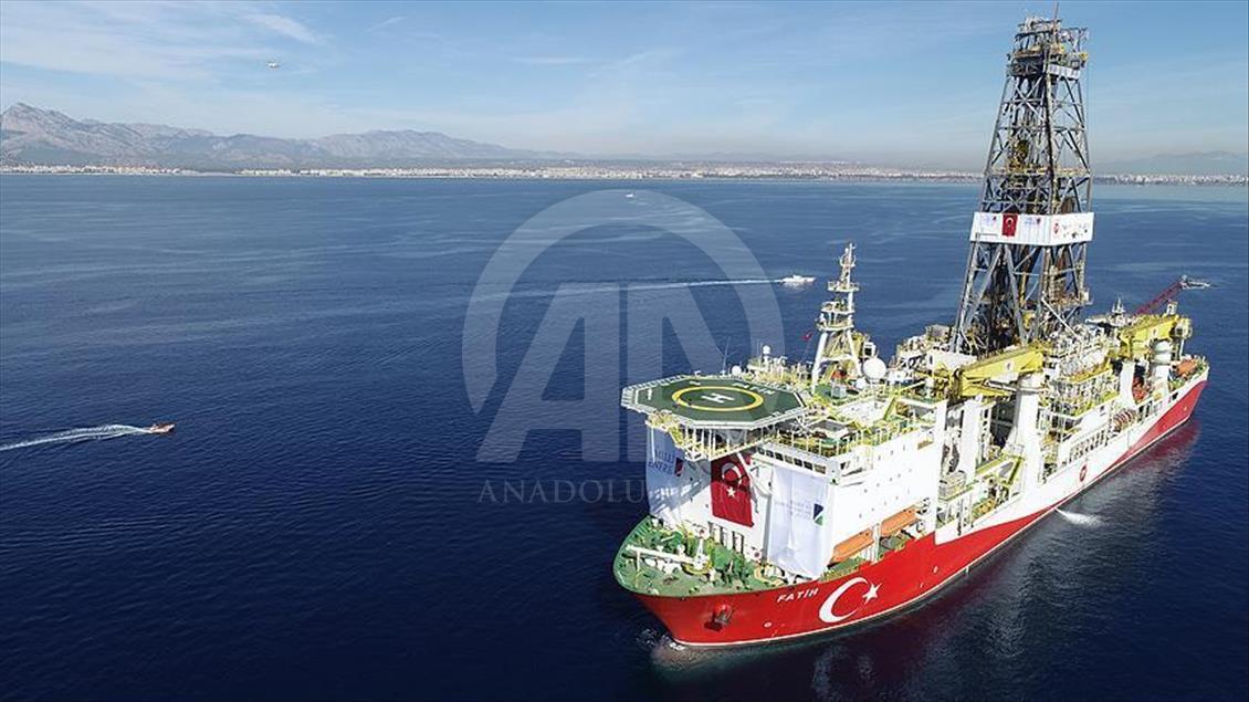 آغاز فعالیت‌های کشتی نفت‌کش ترکیه در دریای مدیترانه