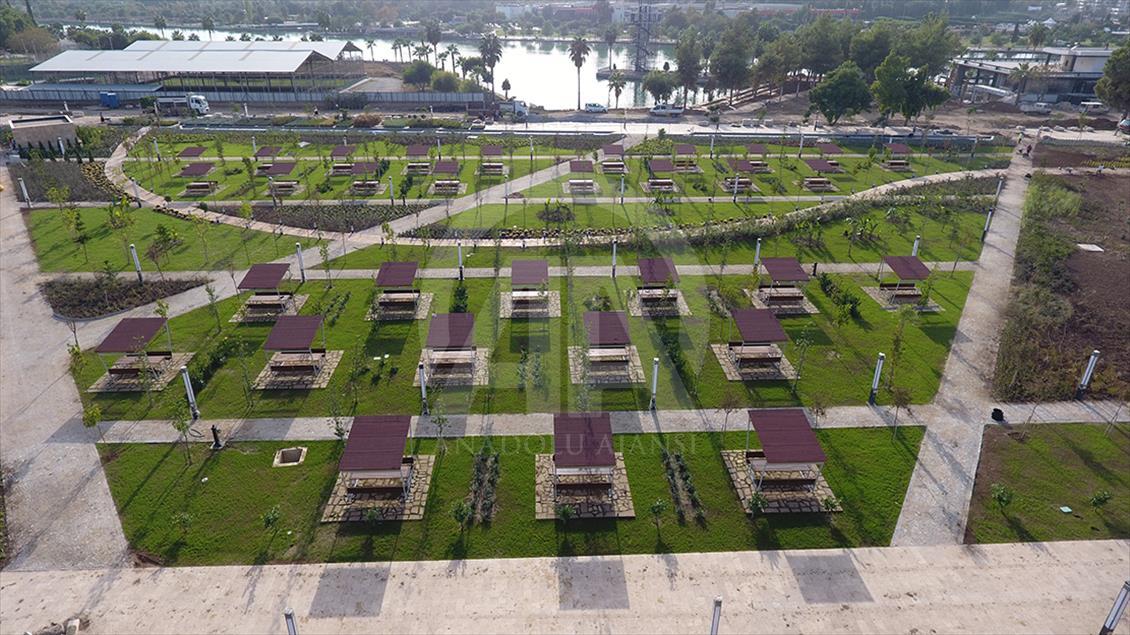 Adana'da Millet Bahçesi'nde sona yaklaşıldı