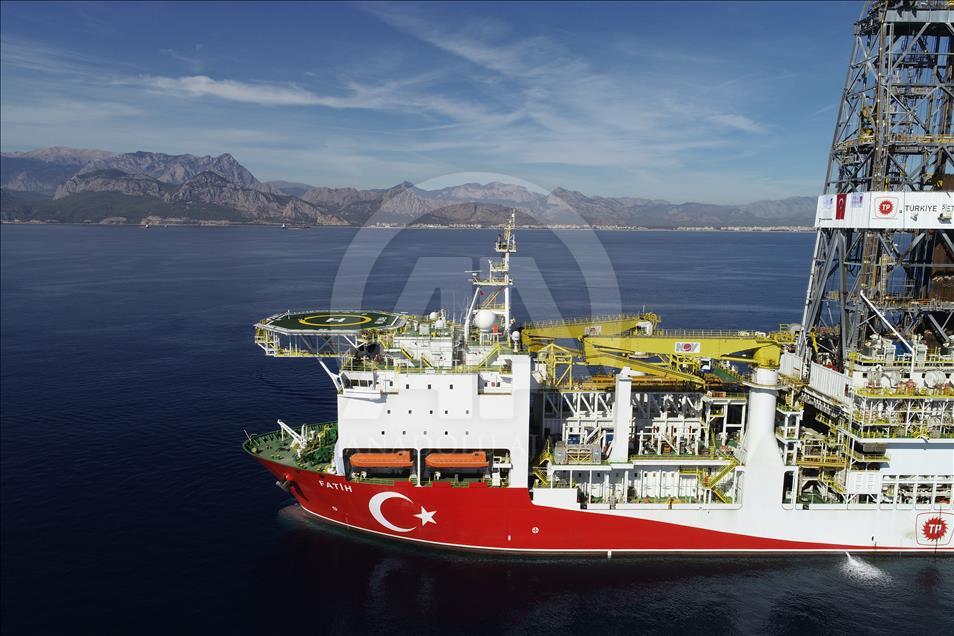 Preparations of Fatih Drill Ship
