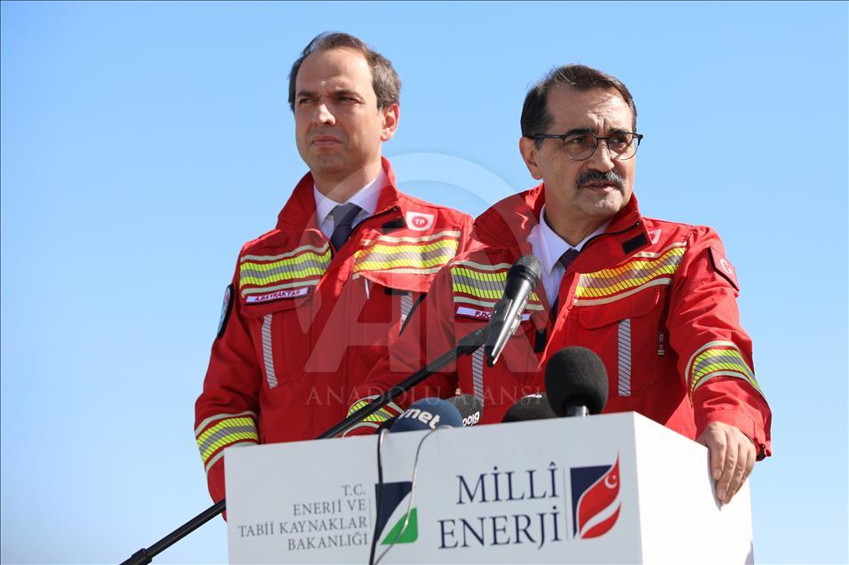 Fatih, Akdeniz'deki ilk sondaj için yola çıktı