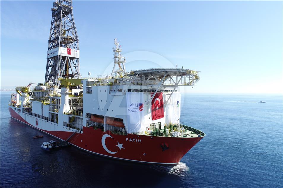 Fatih sondaj gemisi çalışmaya başlıyor