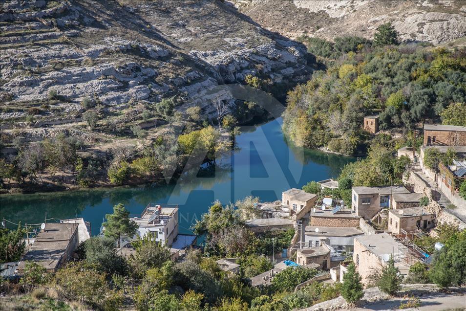 Sonbahar Halfeti'ye ayrı bir güzellik kattı