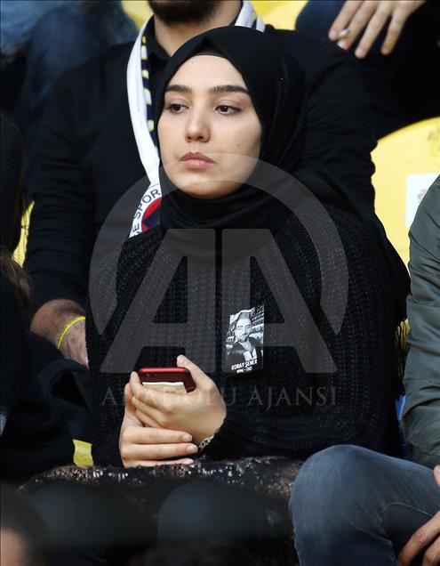 Fenerbahçeli genç taraftar son yolculuğuna uğurlanıyor