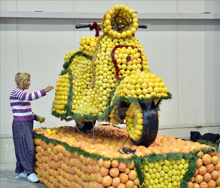 Ahead of 6th Citrus Festival in Mersin