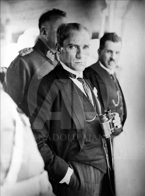 Büyük komutan Atatürk 80 yıldır özlemle anılıyor