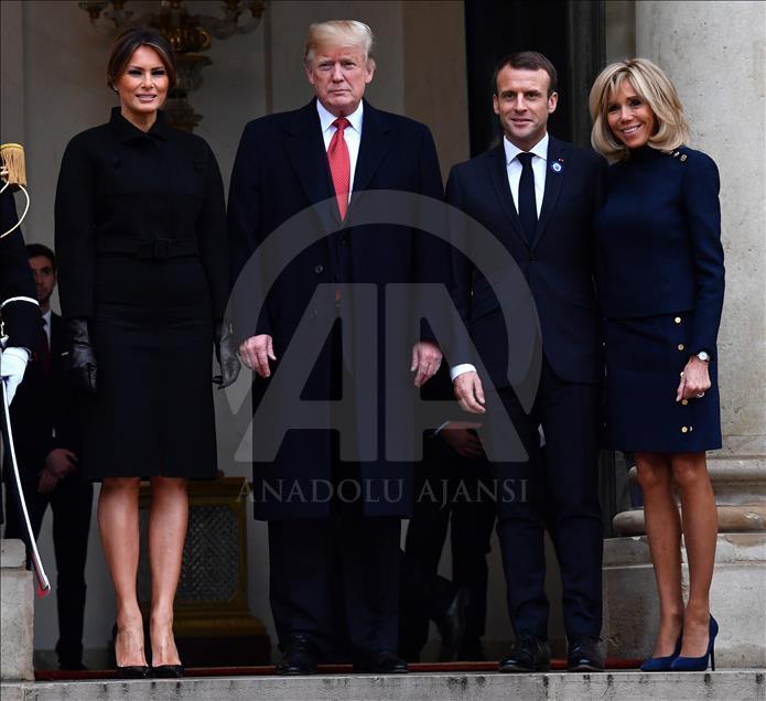 Presidente Donald Trump llega al Palacio de Elíseo
