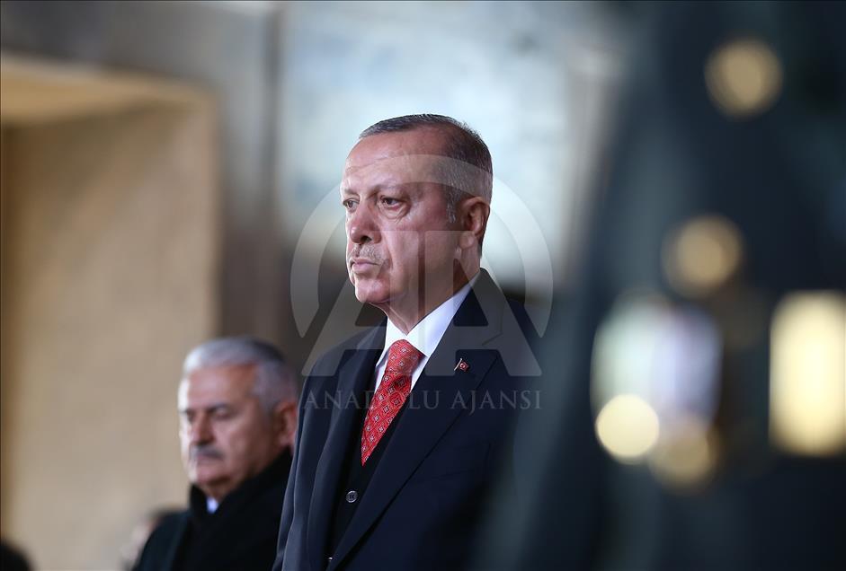 Büyük Önder Atatürk'ü anıyoruz