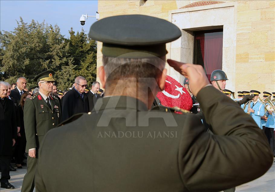 Büyük Önder Atatürk'ü anıyoruz