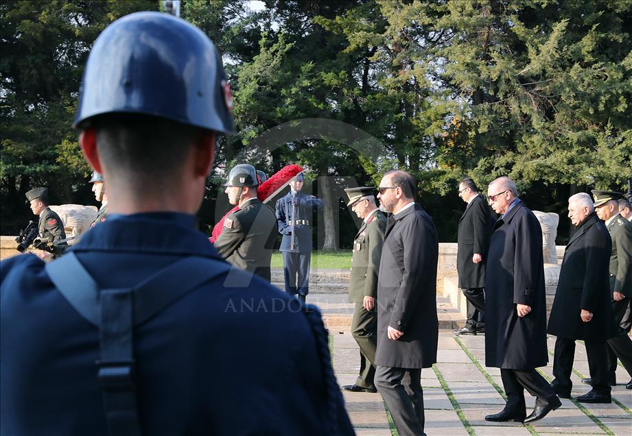 Büyük Önder Atatürk'ü anıyoruz