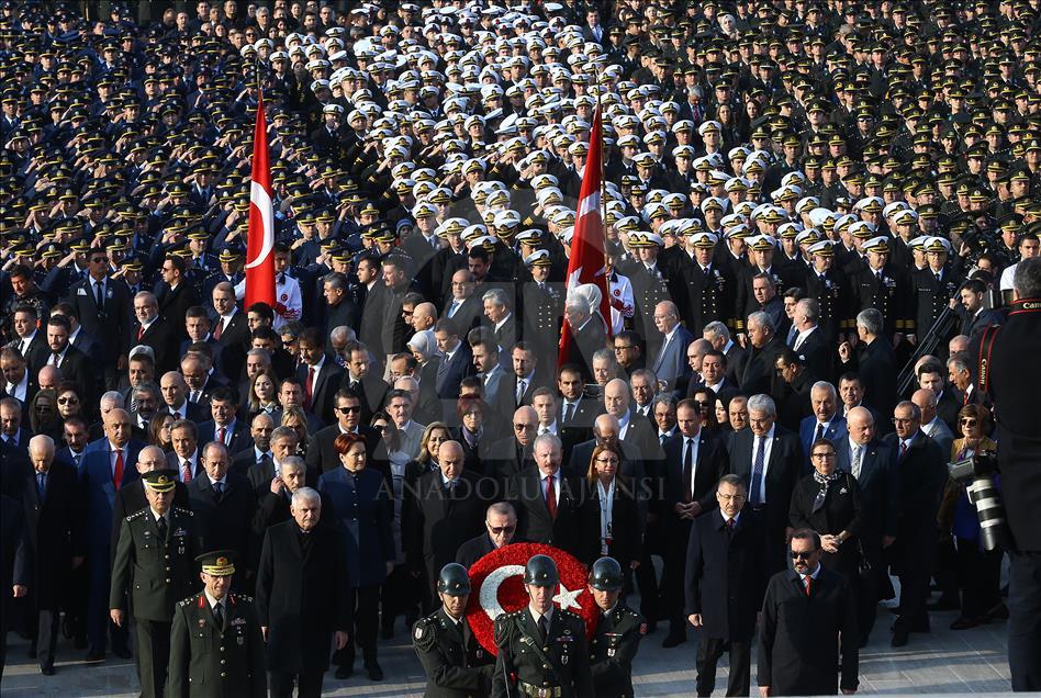 Büyük Önder Atatürk'ü anıyoruz