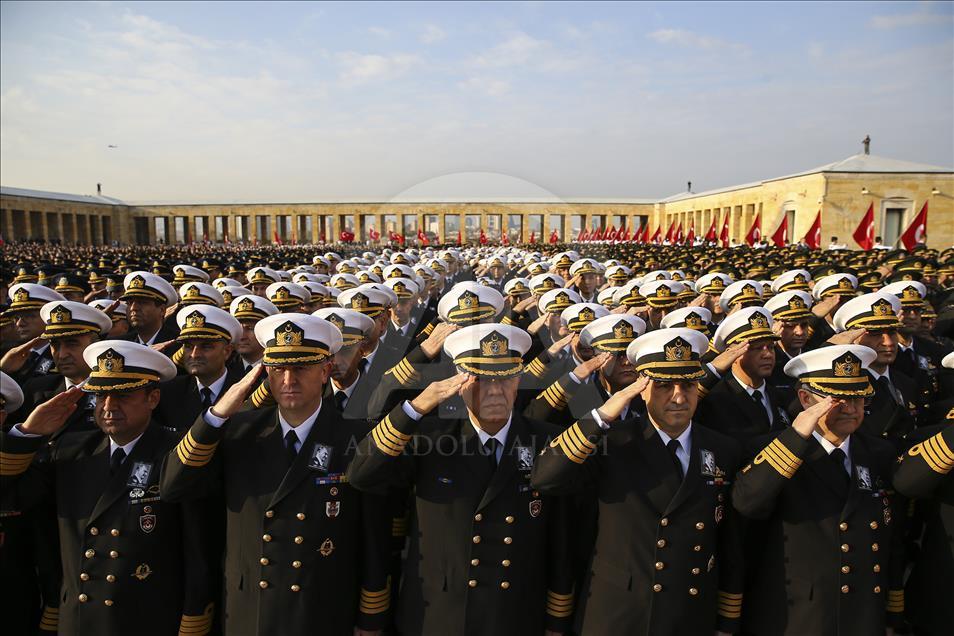 Büyük Önder Atatürk'ü anıyoruz