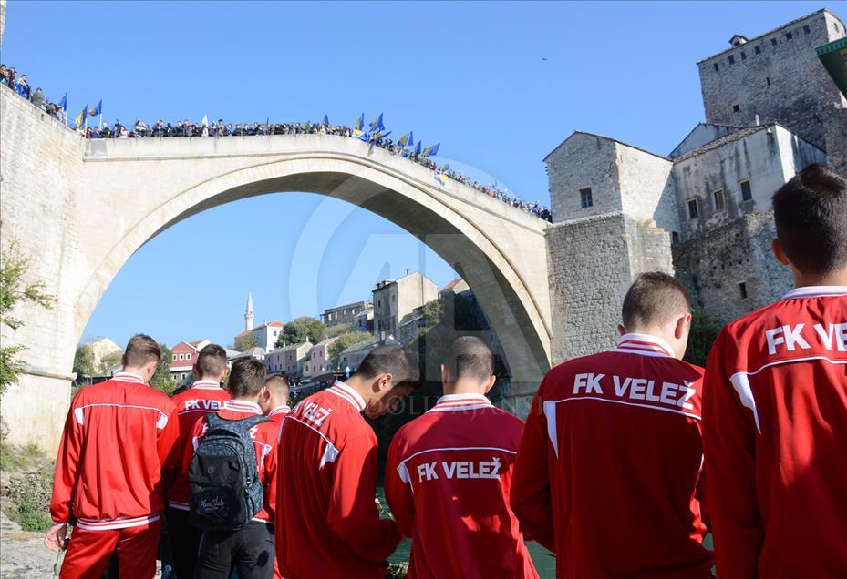 25º aniversario de la destrucción del Puente Viejo en Mostar
