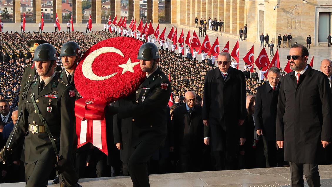 Büyük Önder Atatürk'ü anıyoruz