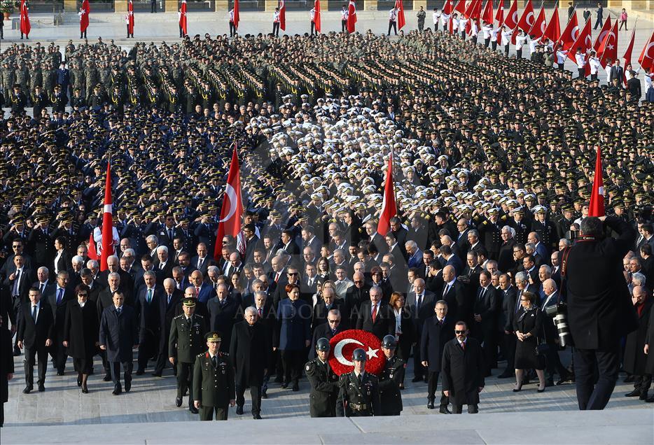 Büyük Önder Atatürk'ü anıyoruz