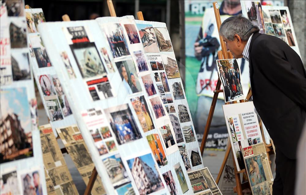 Depremin izleri fotoğraf karelerinde