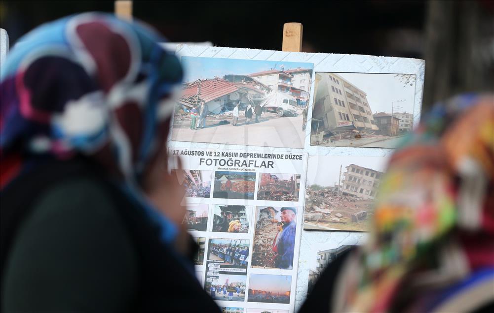 Depremin izleri fotoğraf karelerinde