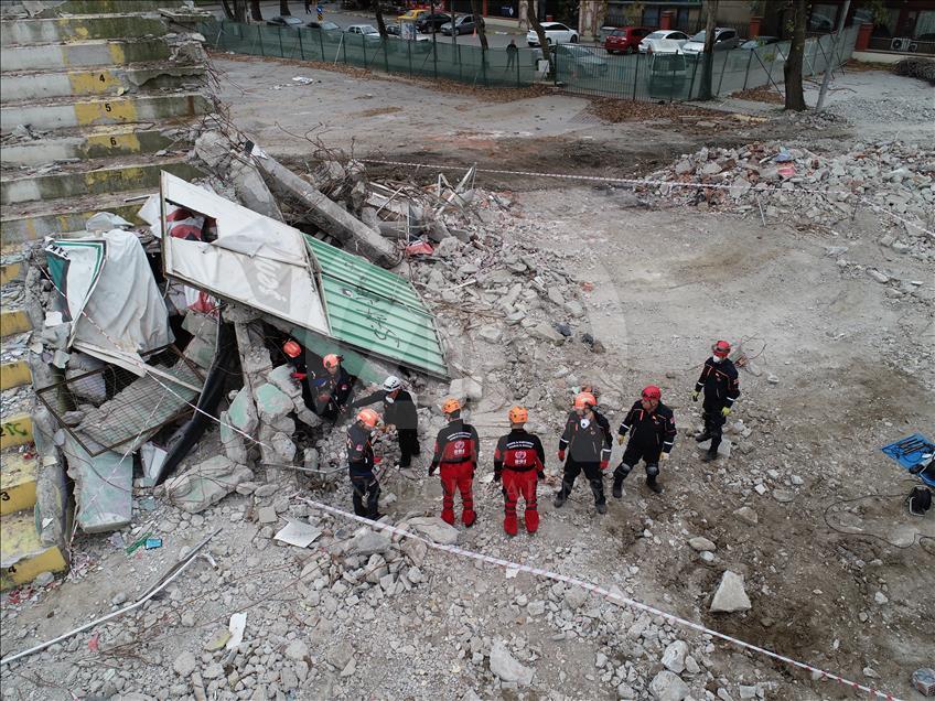 AFAD'dan yıkımına başlanan statta deprem tatbikatı