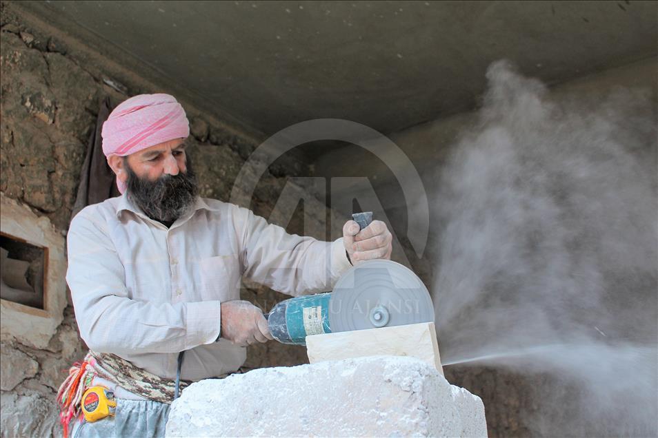 نۆژەنکردنەوەى پەرستگەى لالش