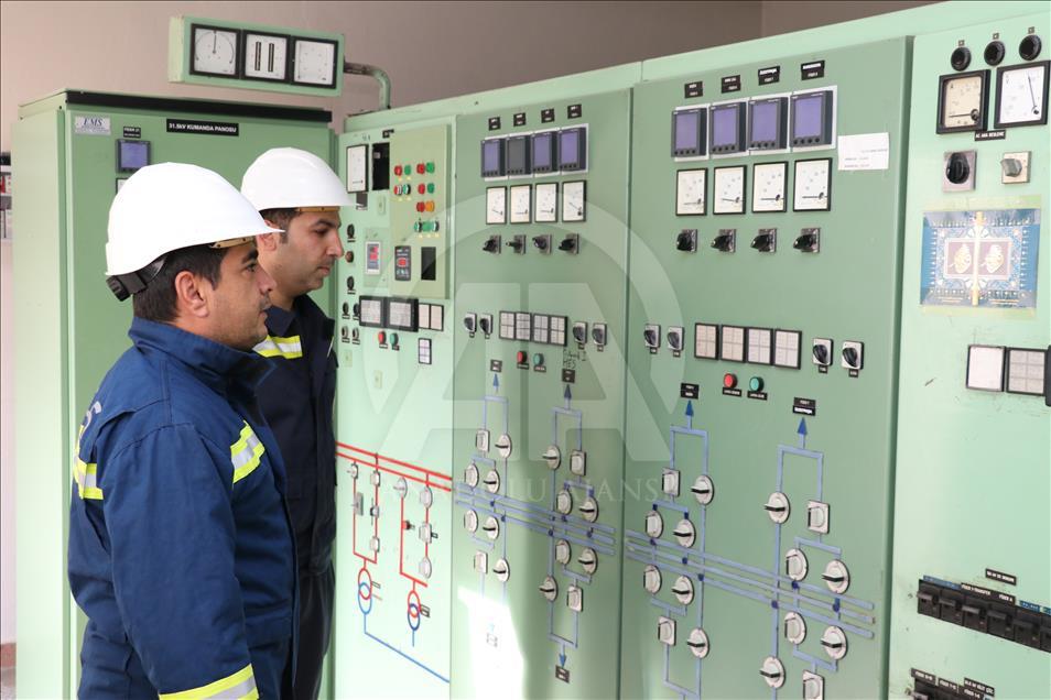 Kesintisiz enerjiyi 400 bin volta "dokunarak" veriyorlar