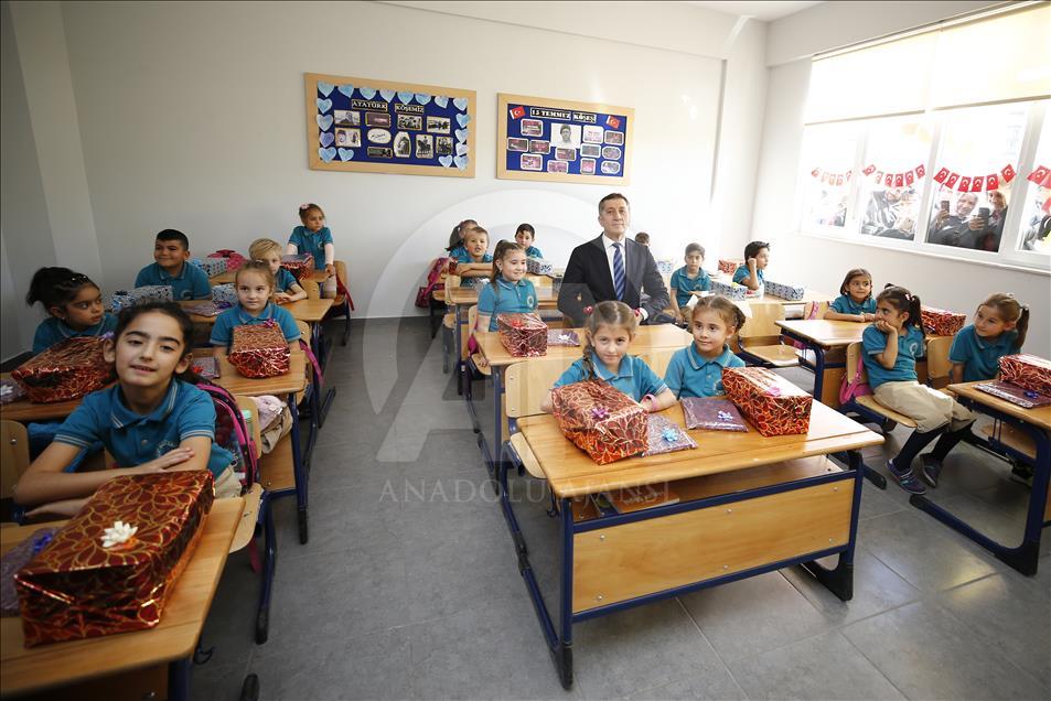 Milli Eğitim Bakanı Ziya Selçuk, Antalya'da