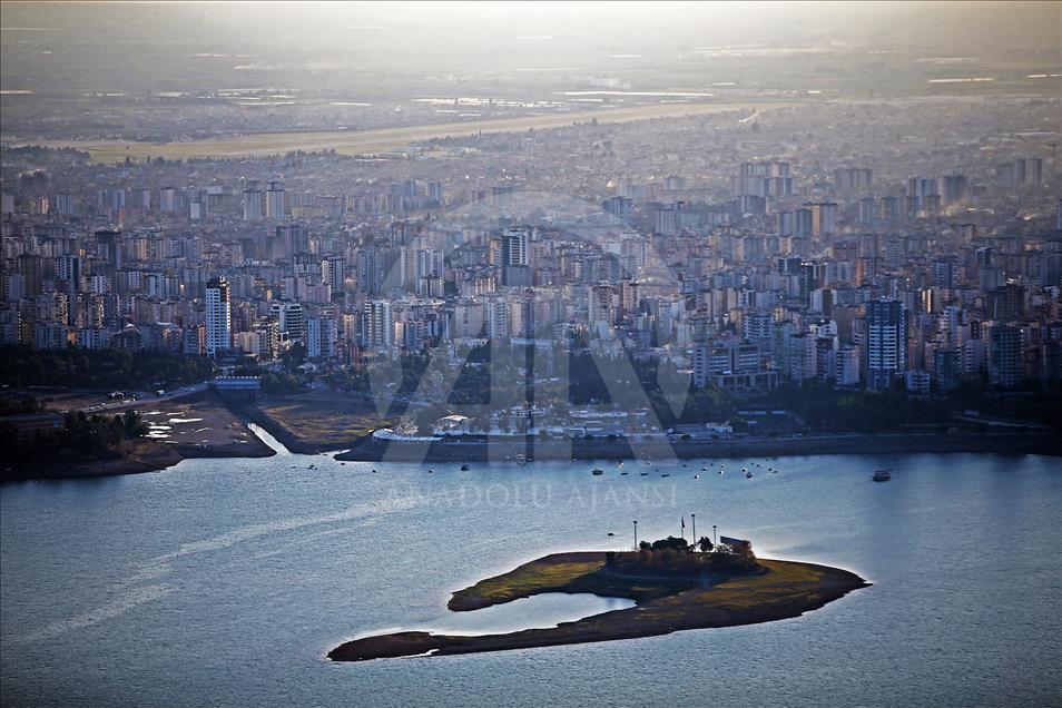 Vista aérea de Adana, Turquía