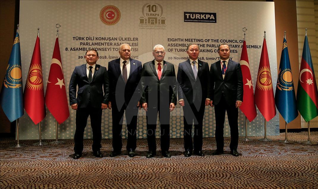 В Измире проходит 8-я пленарная сессия ТюркПА