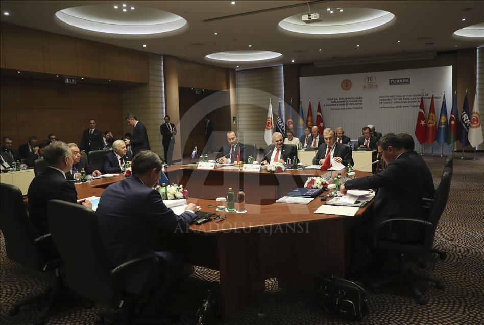 В Измире проходит 8-я пленарная сессия ТюркПА
