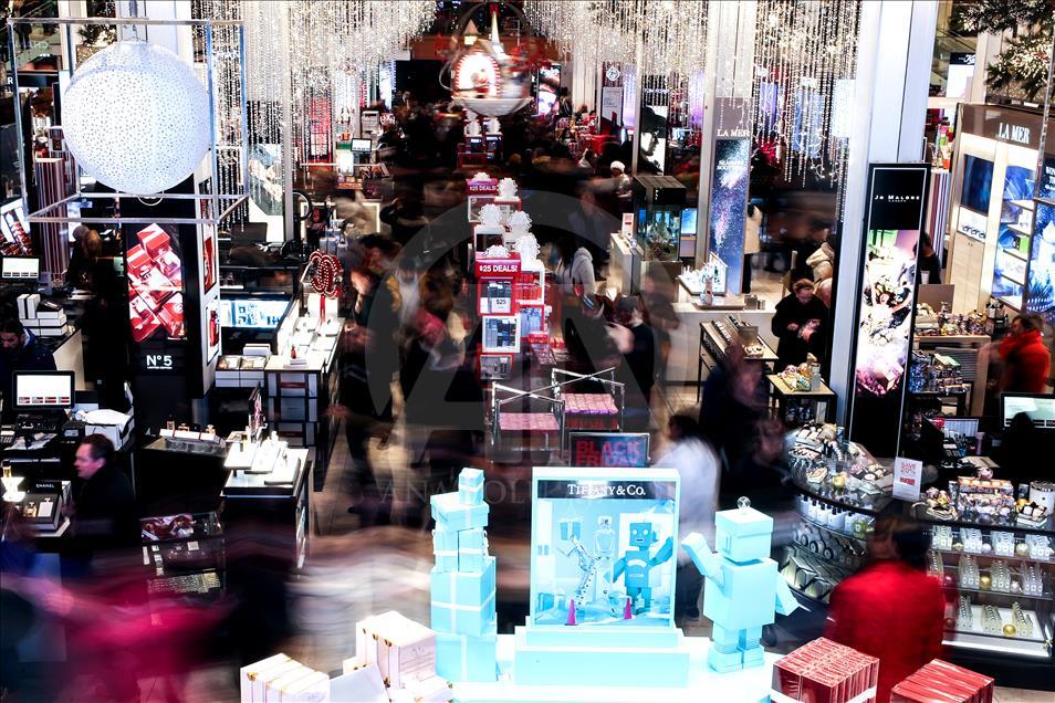 "Black Friday" sales in New York
